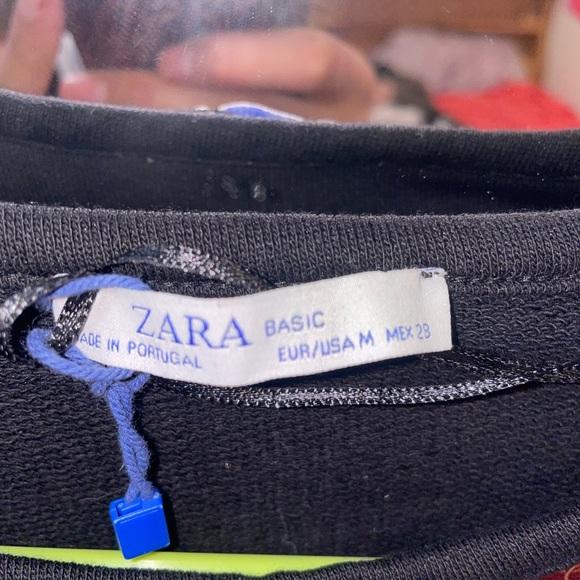 Colorful Chain Pattern Top - Picture 2 of 2